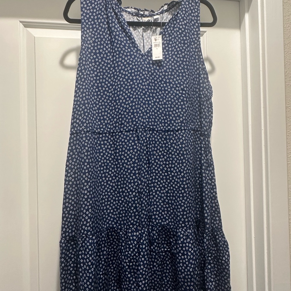 Gap Brand New Never Worn Blue Sleeveless Dress with White Floral Pattern, Size L